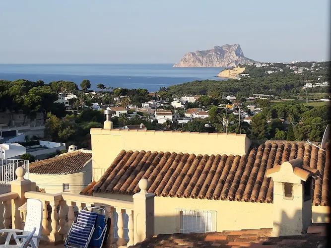 Gina – fantastic sea view apartment in Moraira